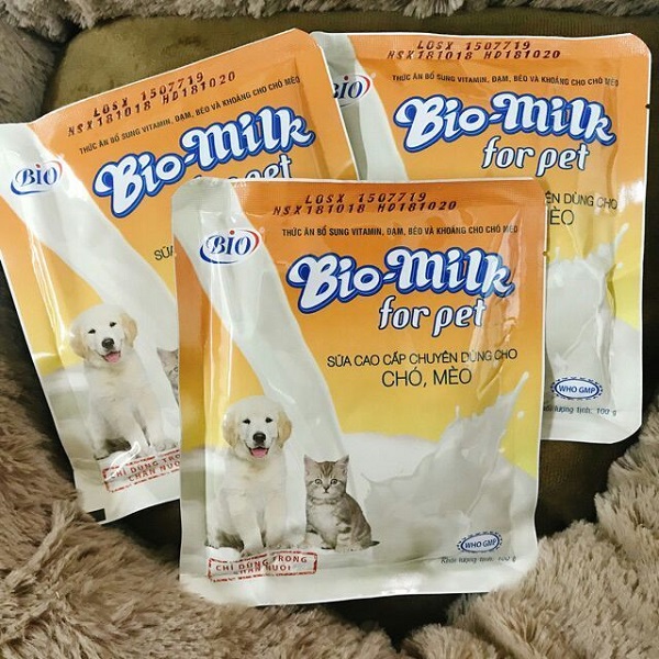 Sữa Bio Milk được sử dụng cho chó sơ sinh và chó mẹ.